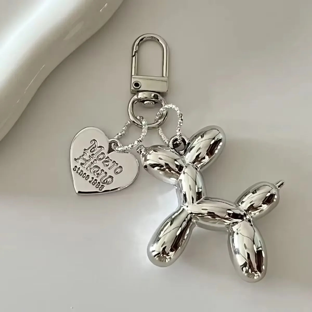 Balloon Dog Keychain โ Cute & Stylish Metal Charm - Pup Confort Store